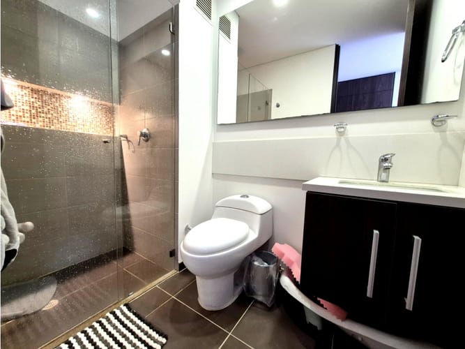 Apartamento de 2 alcobas en venta en Santa Barbara, Bogotá, 89 m² · foto 12 de 19