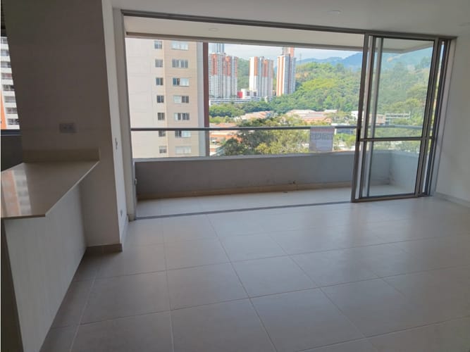 Apartamento de 3 alcobas en arriendo en Holanda, Sabaneta, 98 m² · foto 3 de 24