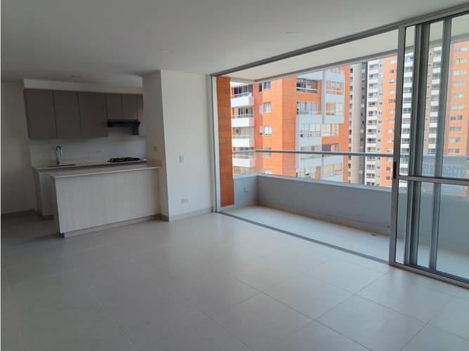 Apartamento de 3 alcobas en arriendo en Holanda, Sabaneta, 98 m² · foto 4 de 24