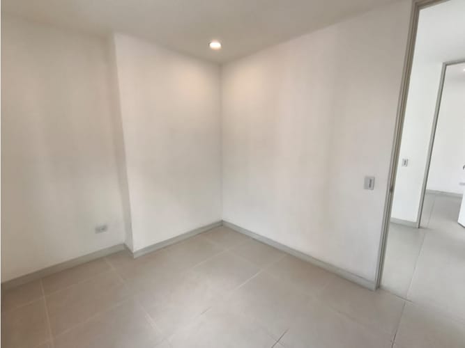 Apartamento de 3 alcobas en arriendo en Holanda, Sabaneta, 98 m² · foto 15 de 24