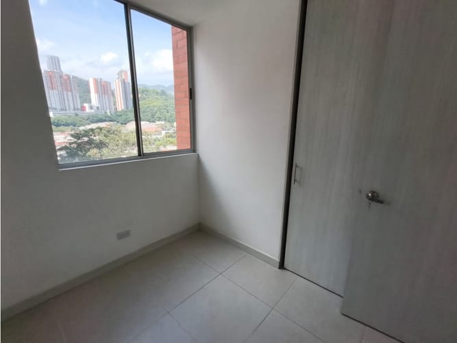 Apartamento de 3 alcobas en arriendo en Holanda, Sabaneta, 98 m² · foto 18 de 24