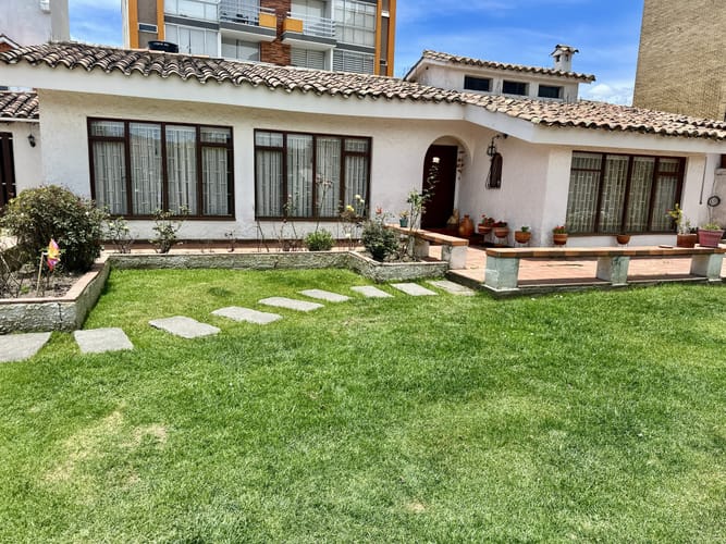 Casa de 4 alcobas en venta en Santa Maria De Los Lagos, Chía, 318 m² · foto 2 de 24