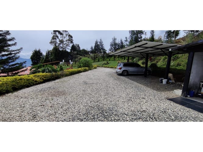Finca en venta en Monta�Ita, Medellín, 420 m² · foto 3 de 24