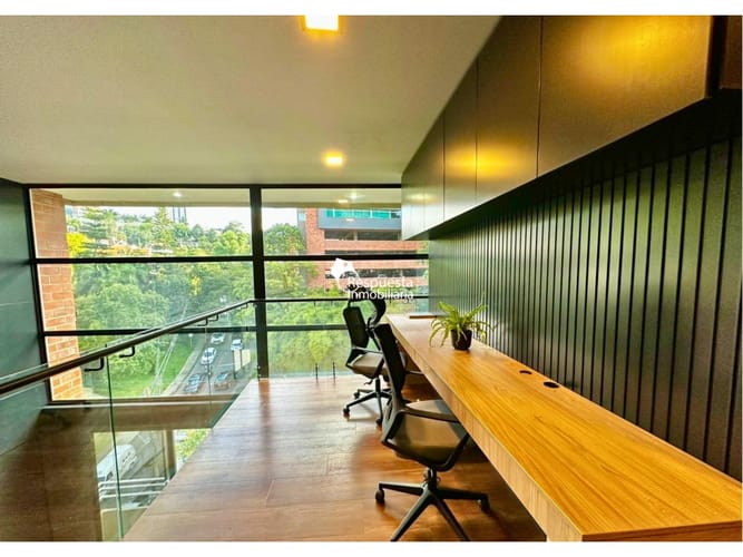 Apartamento de 2 alcobas en venta en Los Naranjos, Medellín, 140 m² · foto 8 de 17