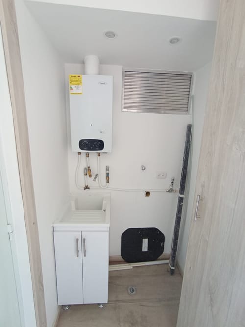 Apartamento de 1 alcoba en arriendo en Comuneros, Bogotá, 35 m² · foto 3 de 10
