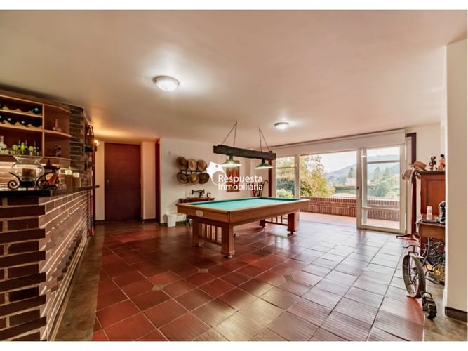 Casa de 5 alcobas en venta en Escobero, Envigado, 407 m² · foto 7 de 23