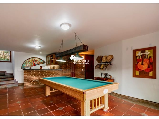 Casa de 5 alcobas en venta en Escobero, Envigado, 407 m² · foto 8 de 23