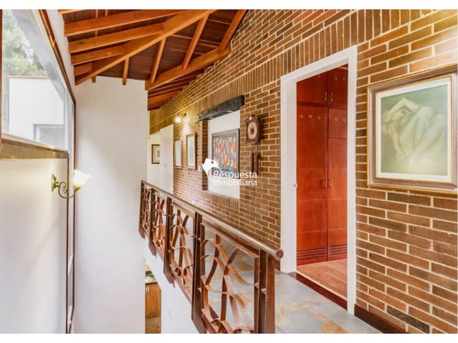 Casa de 5 alcobas en venta en Escobero, Envigado, 407 m² · foto 14 de 23