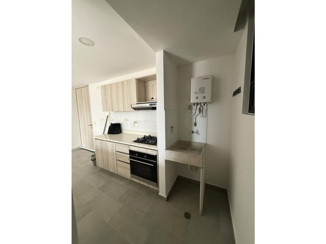 Apartaestudio en arriendo en Manila, Medellín, 74 m² · foto 6 de 20