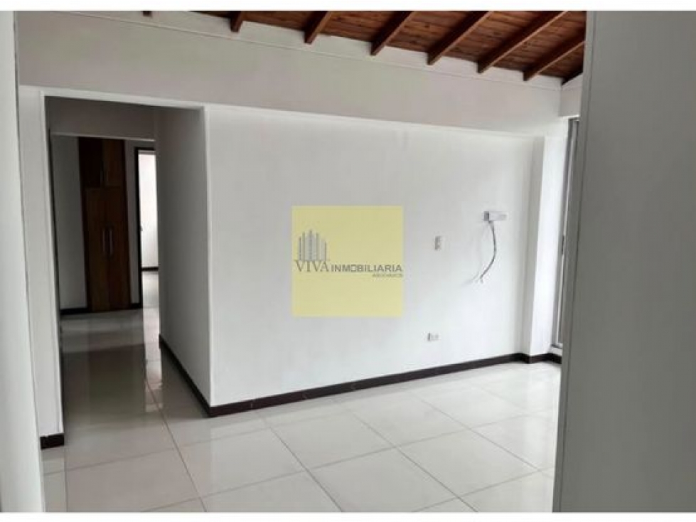 Apartamento en Venta en Loma de los bernal, Medellín