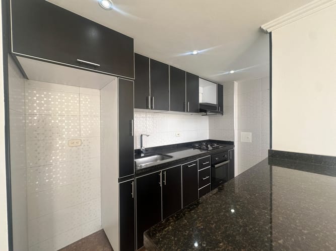 Apartamento de 3 alcobas en arriendo en Las Delicias, Madrid, 62 m² · foto 3 de 24