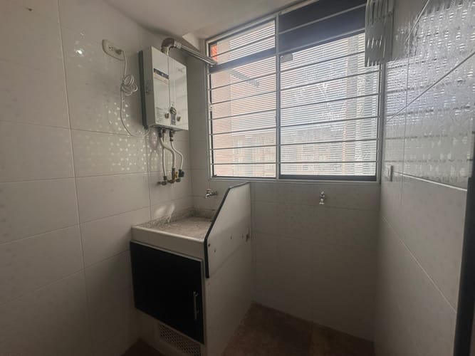 Apartamento de 3 alcobas en arriendo en Las Delicias, Madrid, 62 m² · foto 13 de 24