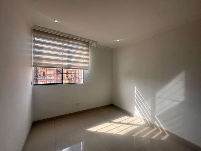 Apartamento de 3 alcobas en arriendo en Las Delicias, Madrid, 62 m² · foto 22 de 24
