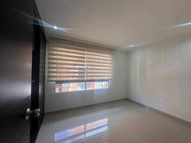Apartamento de 3 alcobas en arriendo en Las Delicias, Madrid, 62 m² · foto 23 de 24