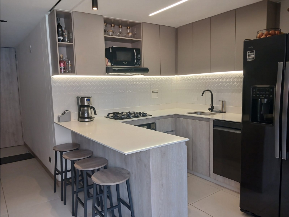 Apartamento en Venta en Los colores, Medellín