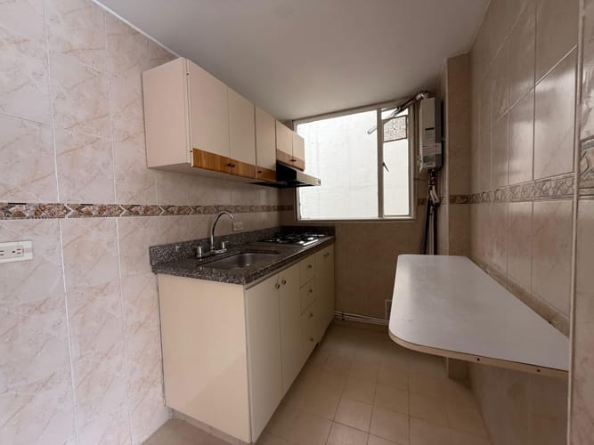 Apartamento de 2 alcobas en arriendo en Galerias, Bogotá, 48 m² · foto 6 de 15
