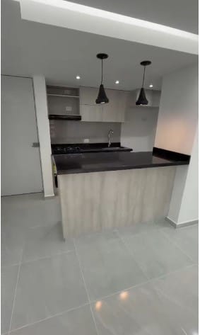 Apartamento de 2 alcobas en arriendo en Ciudad Melendez, Cali, 65 m² · foto 4 de 15
