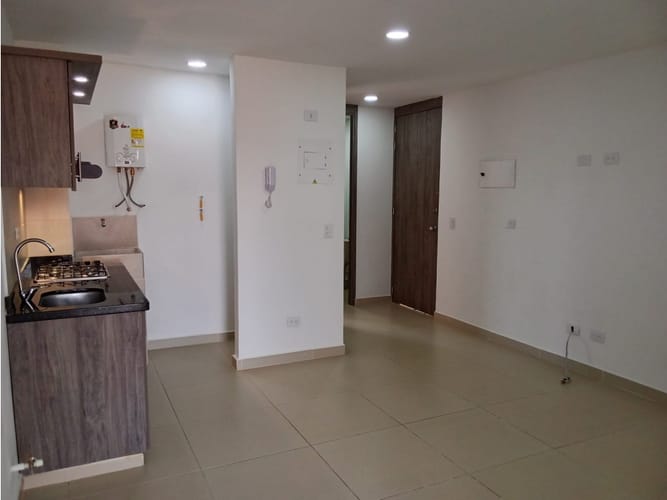 Apartamento de 2 alcobas en arriendo en Simon Bolivar, Medellín, 60 m² · foto 9 de 24