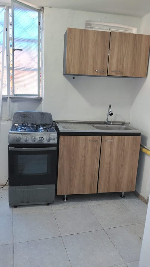 Apartaestudio en arriendo en Santa Rosita, Bogotá, 47 m² · foto 5 de 6