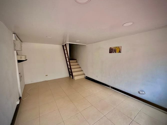 Casa de 7 alcobas en venta en Chapinero Alto, Bogotá, 300 m² · foto 7 de 24