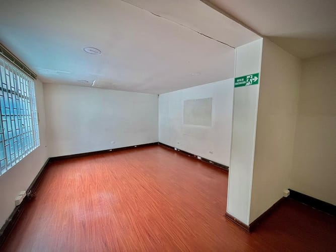 Casa de 7 alcobas en venta en Chapinero Alto, Bogotá, 300 m² · foto 12 de 24