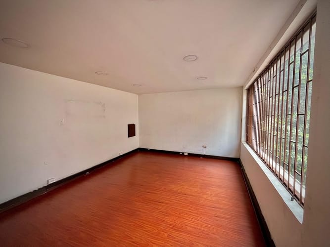 Casa de 7 alcobas en venta en Chapinero Alto, Bogotá, 300 m² · foto 11 de 24