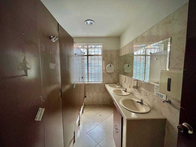 Casa de 7 alcobas en venta en Chapinero Alto, Bogotá, 300 m² · foto 24 de 24