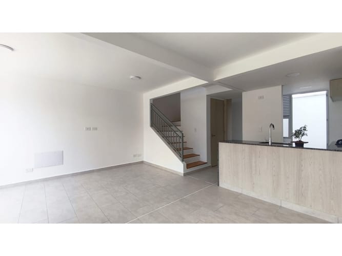 Casa de 3 alcobas en arriendo en Galicia, Pereira, 91 m² · foto 2 de 24