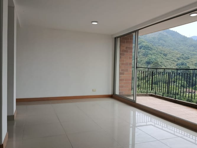 Apartamento de 3 alcobas en arriendo en Monteazul, Sabaneta, 86 m² · foto 5 de 24