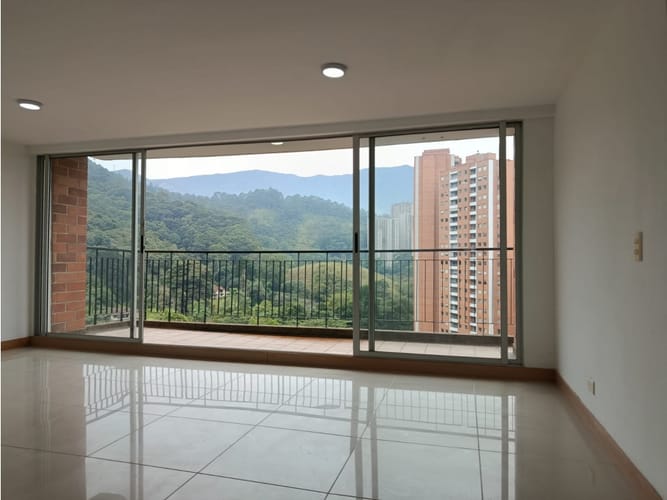 Apartamento de 3 alcobas en arriendo en Monteazul, Sabaneta, 86 m² · foto 6 de 24