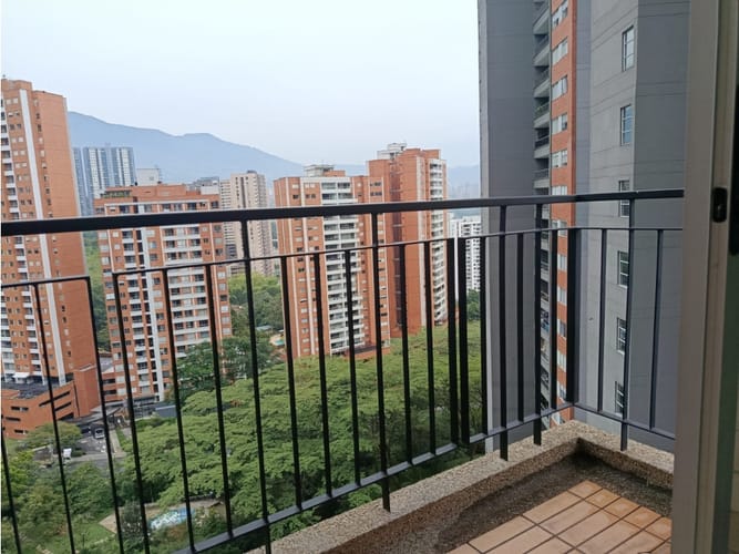 Apartamento de 3 alcobas en arriendo en Monteazul, Sabaneta, 86 m² · foto 7 de 24