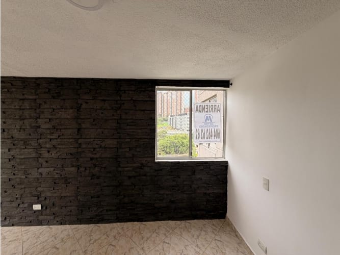 Apartamento de 3 alcobas en arriendo en Santa Ana, Bello, 90 m² · foto 3 de 20
