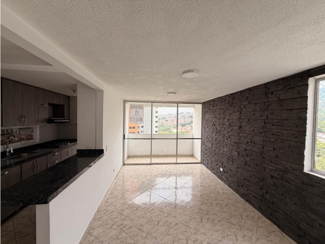 Apartamento de 3 alcobas en arriendo en Santa Ana, Bello, 90 m² · foto 4 de 20