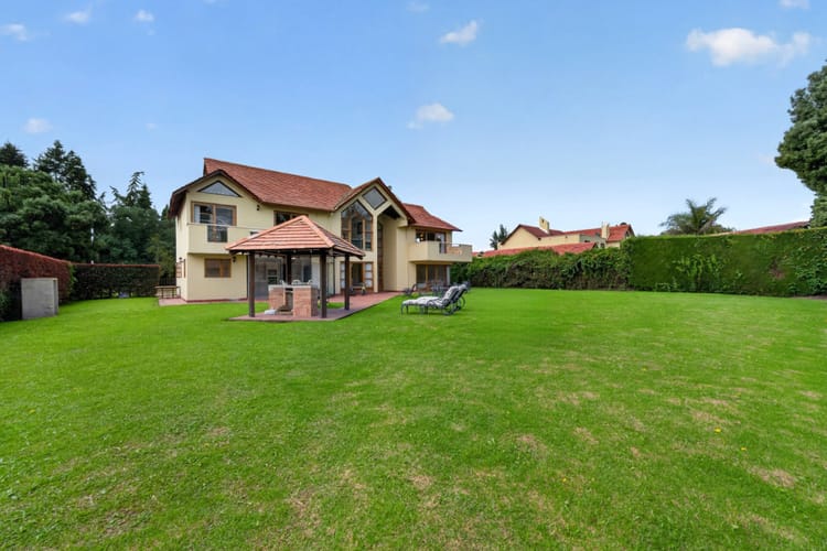 Casa de 4 alcobas en venta en Hatogrande, Sopó, 314 m² · foto 2 de 23