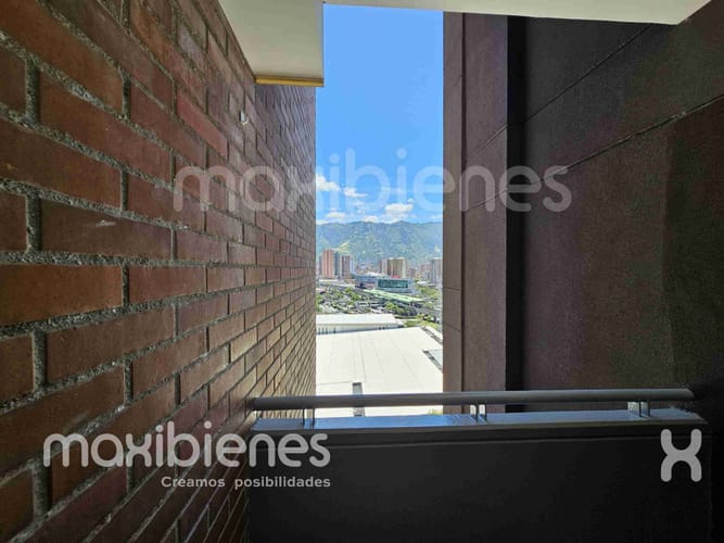 Apartamento de 3 alcobas en venta en Niquia, Bello, 86 m² · foto 5 de 13