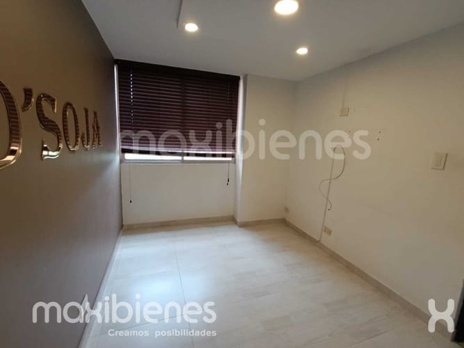 Apartamento de 4 alcobas en arriendo en Los Colores, Medellín, 115 m² · foto 12 de 24