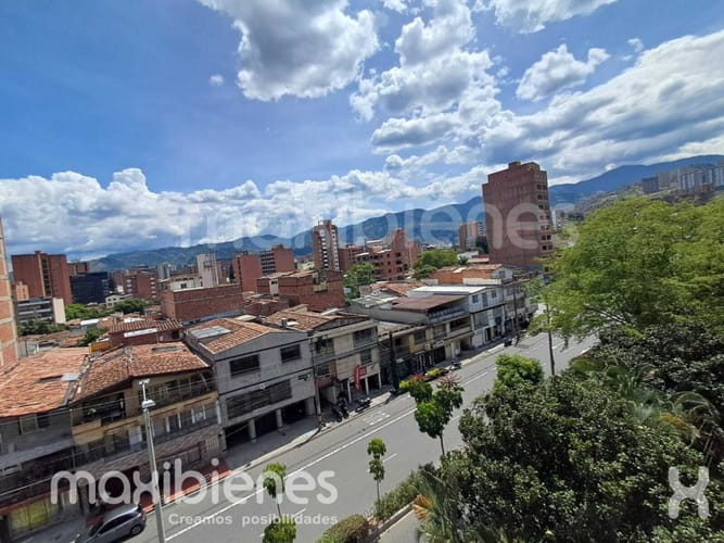 Apartamento de 4 alcobas en arriendo en Los Colores, Medellín, 115 m² · foto 24 de 24
