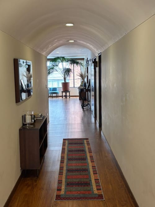 Apartamento de 3 alcobas en venta en Chico, Bogotá, 289 m² · foto 2 de 22