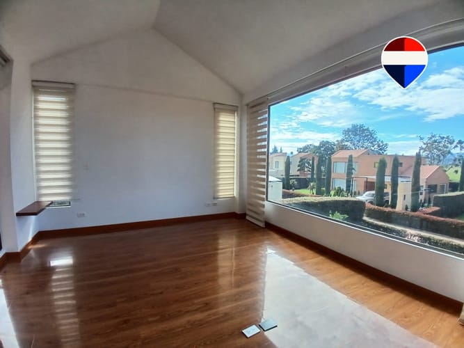 Casa de 3 alcobas en arriendo en Parcelas, Cota, 207 m² · foto 14 de 22