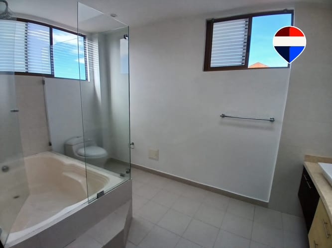 Casa de 3 alcobas en arriendo en Parcelas, Cota, 207 m² · foto 17 de 22