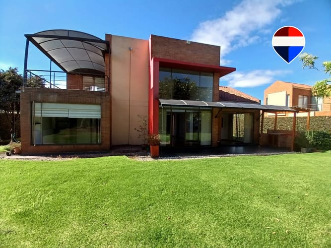 Casa de 3 alcobas en arriendo en Parcelas, Cota, 207 m² · foto 19 de 22