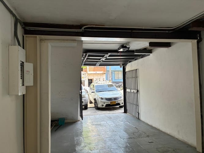 Bodega en arriendo en Bombona No.1, Medellín, 70 m² · foto 9 de 10