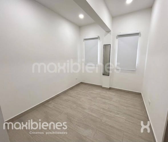 Casa de 3 alcobas en arriendo en Santa Elena, Medellín, 100 m² · foto 9 de 15