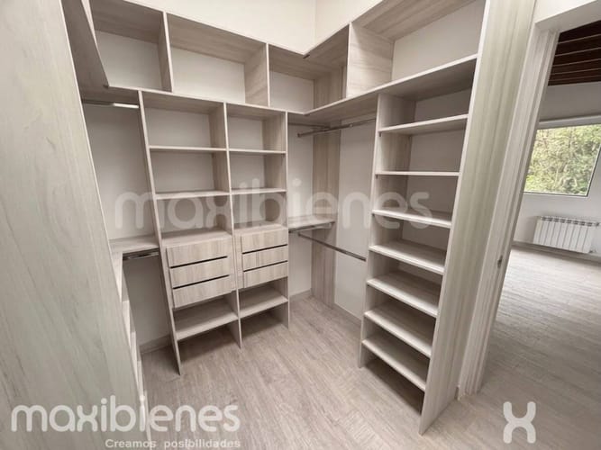 Casa de 3 alcobas en arriendo en Santa Elena, Medellín, 100 m² · foto 11 de 15