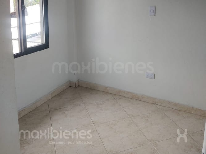 Casa de 4 alcobas en venta en Guarne, 80 m² · foto 2 de 12