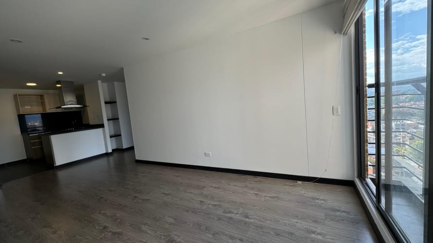 Apartamento de 1 alcoba en arriendo en Cedritos, Bogotá, 68 m² · foto 3 de 24