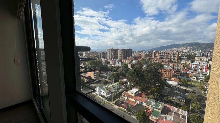 Apartamento de 1 alcoba en arriendo en Cedritos, Bogotá, 68 m² · foto 4 de 24