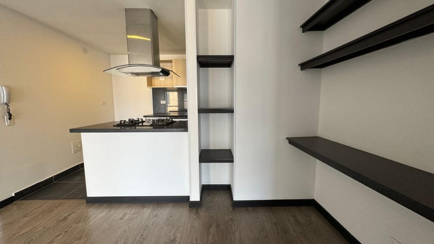 Apartamento de 1 alcoba en arriendo en Cedritos, Bogotá, 68 m² · foto 5 de 24