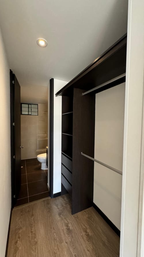 Apartamento de 1 alcoba en arriendo en Cedritos, Bogotá, 68 m² · foto 13 de 24