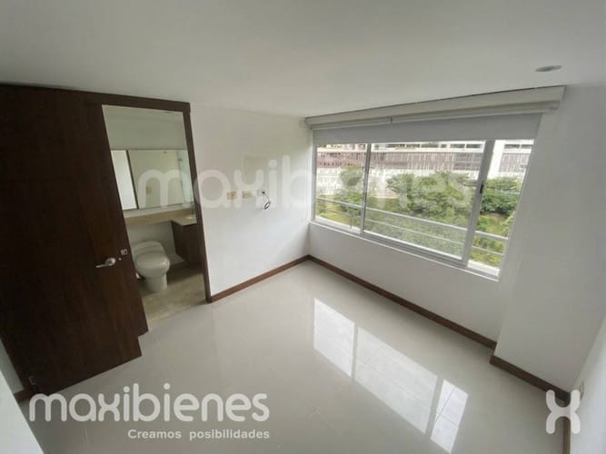 Apartamento de 3 alcobas en arriendo en Vía Las Palmas, Medellín, 65 m² · foto 3 de 11